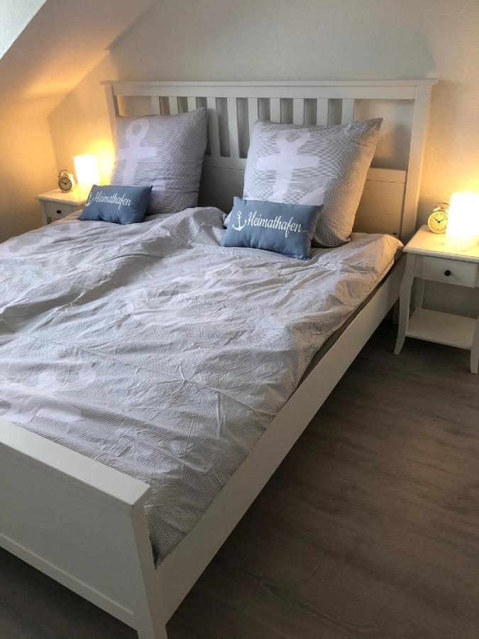 Deck 2& Deck 4 Ferienwohnungen In Sandstrandnahe Busum Bagian luar foto